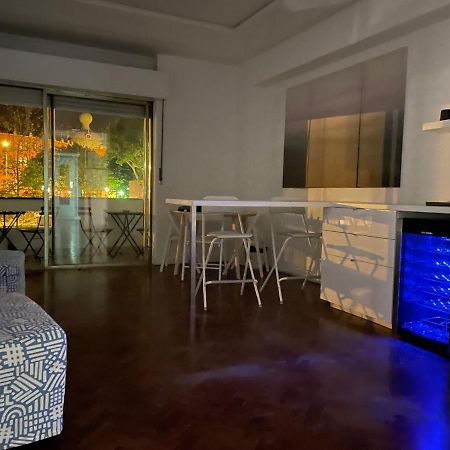 Opa! Lisbon Old School Lofts - A Member Of Eumeamo Group Hotell Exteriör bild